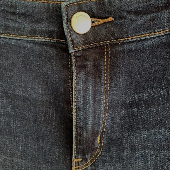 NWT Chico's Platinum Flare 25 inch Crop Jean Fenton Indigo Chico's Size … - Picture 3 of 13